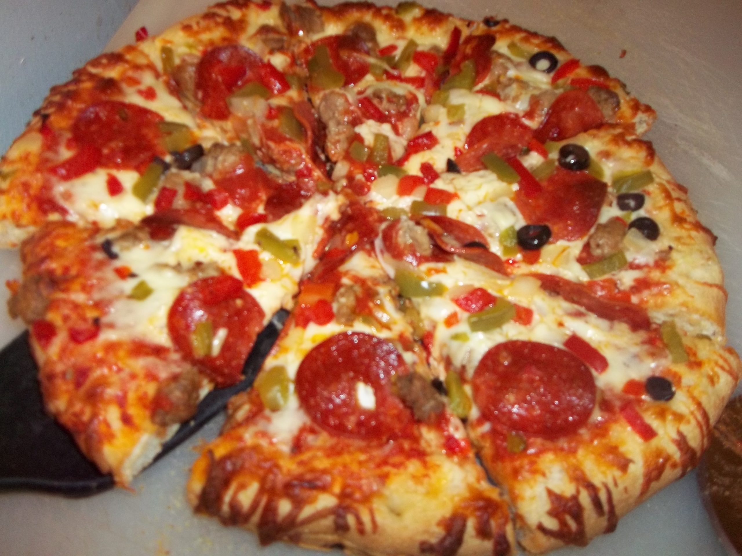 which type of pizza tastes best random onehallyu