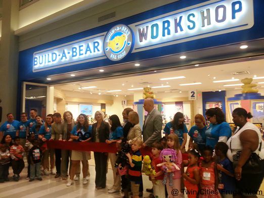 Inside The New And Improved Build A Bear At Mall Of America Twin Ribboncutting