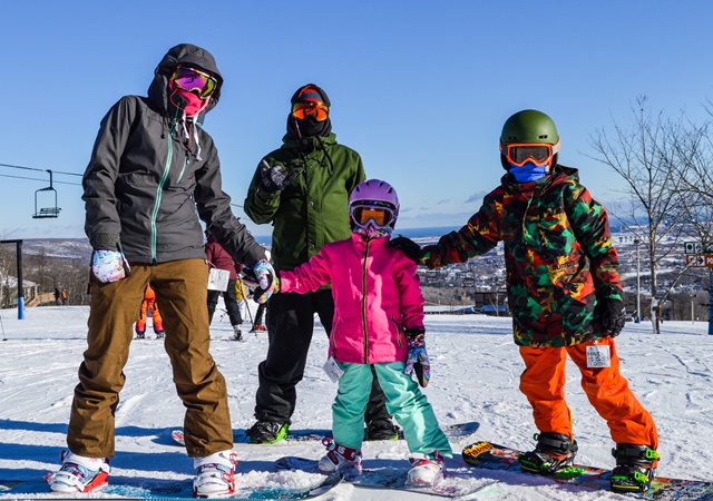 Spirit Mountain Kids Skiing