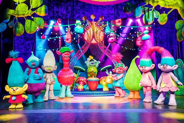 trolls live